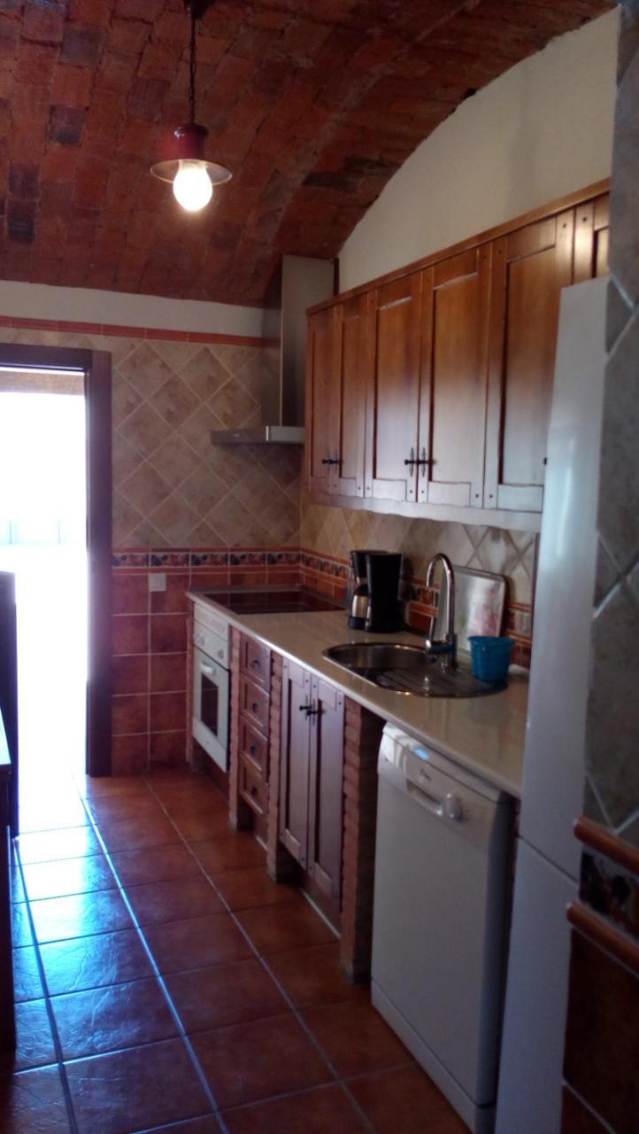 Apartamentos Rurales Casas De Los Maestros Talarrubias Exterior foto
